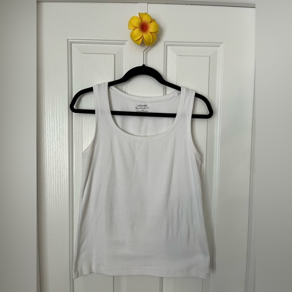 Chico’s WHITE TANK the ultimate tee SIZE 1 - Picture 1 of 2